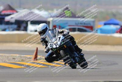 media/Oct-09-2022-SoCal Trackdays (Sun) [[95640aeeb6]]/Turn 2 (1110am)/